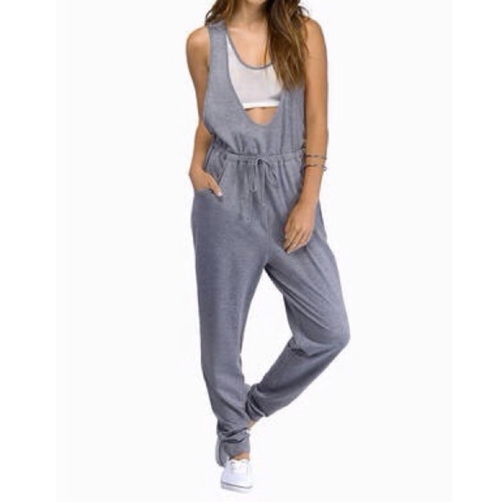 TOBI BY THE PIER JUMPSUIT IN GREY